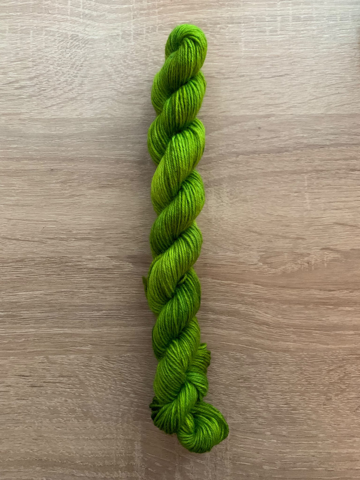 Handgefärbte Wolle, Minis