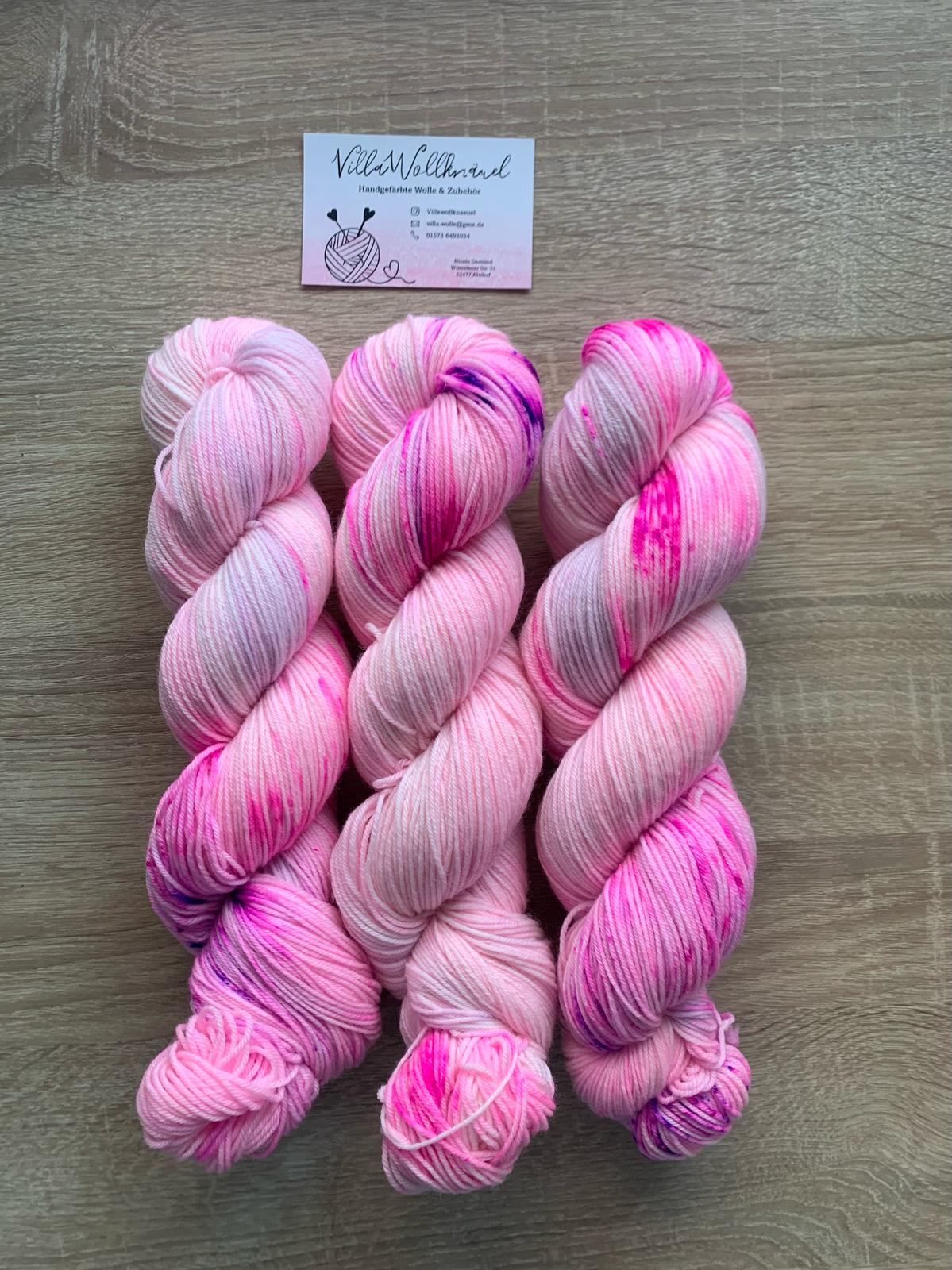 Neon Prinzessin, Merino extrafeine Schurwolle, Polyamid, handgefärbt