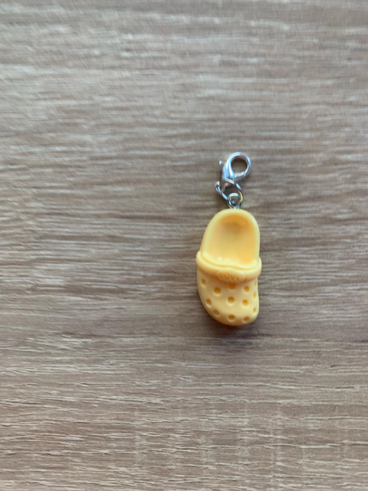 Fortschrittsmarker, Handarbeit, Schuh gelb