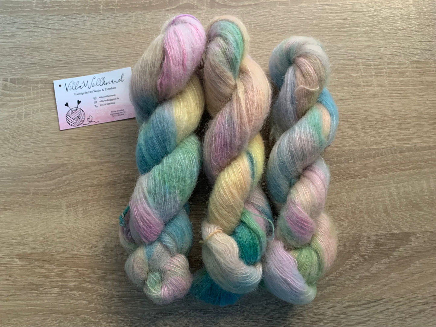 Buntes Flausch, handgefärbt, Kid Mohair, Seide