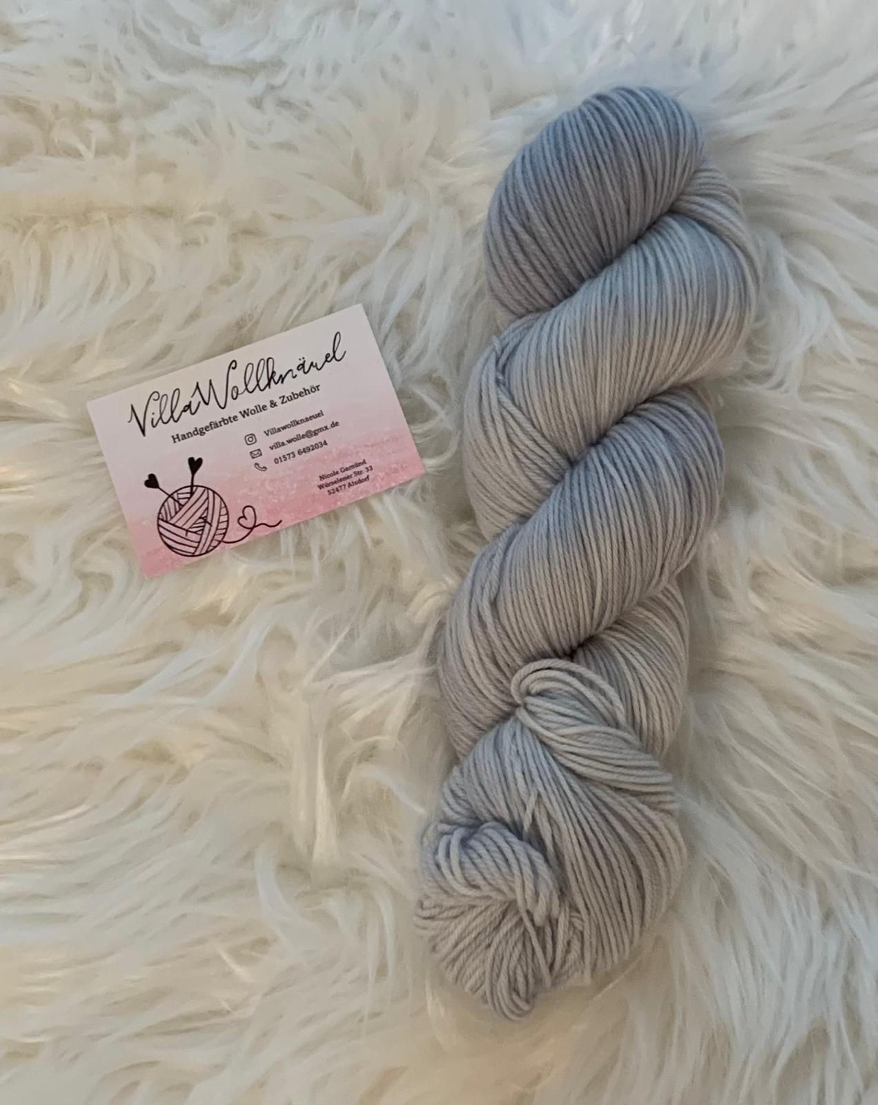 Soft Socks, Merino extafine, handgefärbt, silber grau