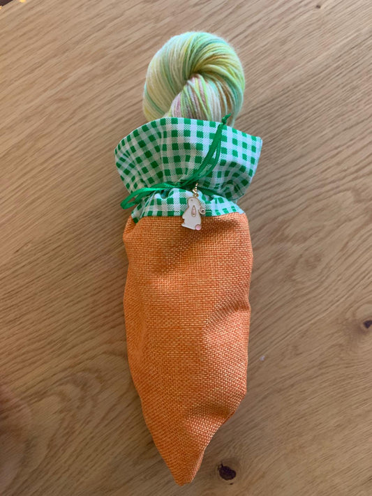 Oster-Set Möhre, Handgefärbte Wolle