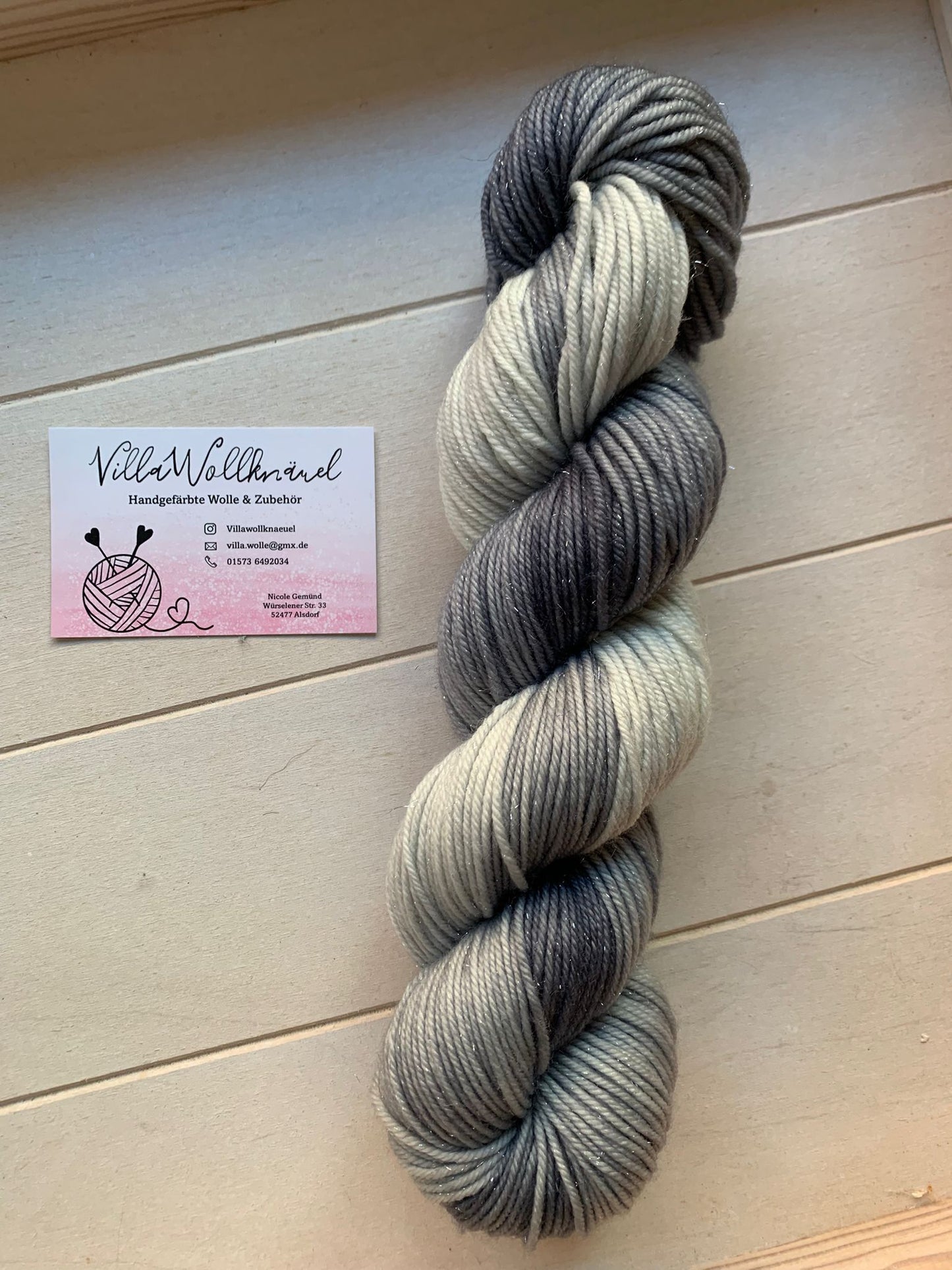 Silver Sparkle DK, handgefärbt, Merino, Glitzer