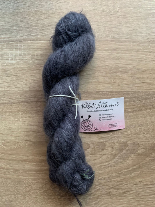 Baby Suri Alpaka, Maulbeerseide, schwarz