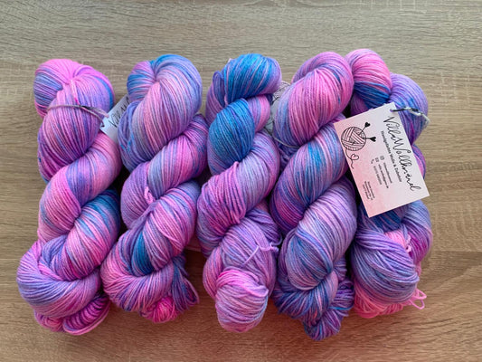 Plastikfreie Wolle, Lyocell, Tencel, lila